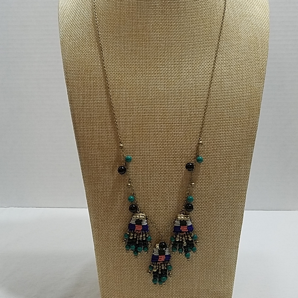 Ann Taylor necklace